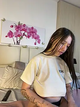 Snapshot of AmberVegaa chatting on 03/17/26, 12:41 AmberVegaa online show from 03/17/26, 12:41