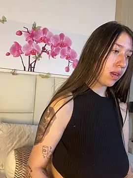 Snapshot of AmberVegaa chatting on 03/19/26, 12:53 AmberVegaa online show from 03/19/26, 12:53