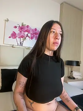 Snapshot of AmberVegaa chatting on 03/28/26, 12:38 AmberVegaa online show from 03/28/26, 12:38