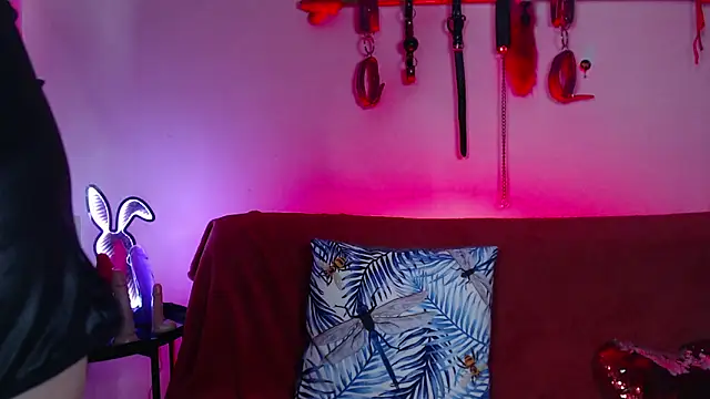 RedWidowCol online show from 04/08/26, 09:59