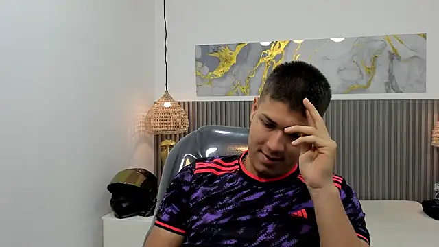 Snapshot of AlessandroFranco chatting on 03/27/26, 01:22 AlessandroFranco online show from 03/27/26, 01:22