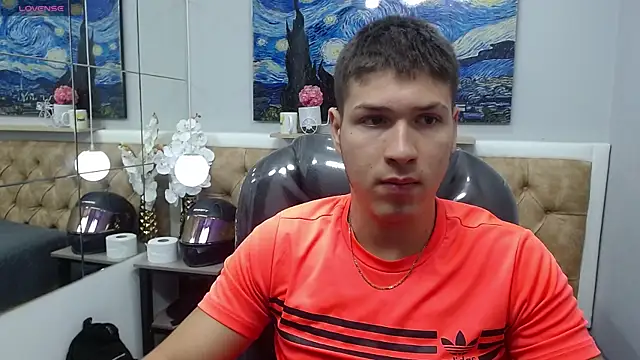 Snapshot of AlessandroFranco chatting on 04/07/26, 01:33 AlessandroFranco online show from 04/07/26, 01:33