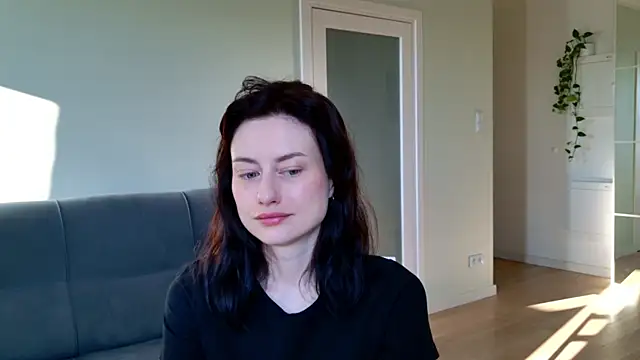 Snapshot of Dorimena chatting on 07/17/26, 04:41 Dorimena online show from 07/17/26, 04:41
