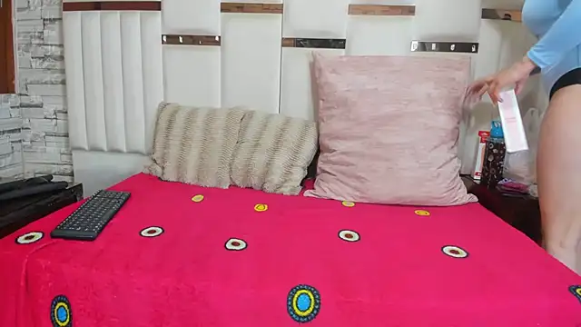 Alaia Blosson online show from 03/23/26, 12:42