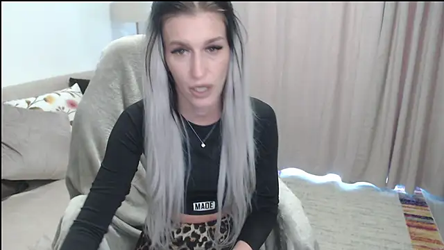 annamoon2 online show from 04/10/26, 07:35