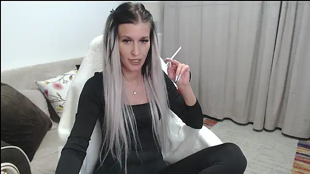 annamoon2 online show from 04/15/26, 07:10