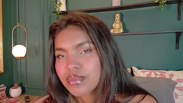 ZoeyMonroe  online show from 04/16/26, 03:07