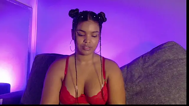 ZoeyMonroe  online show from 06/13/26, 12:36