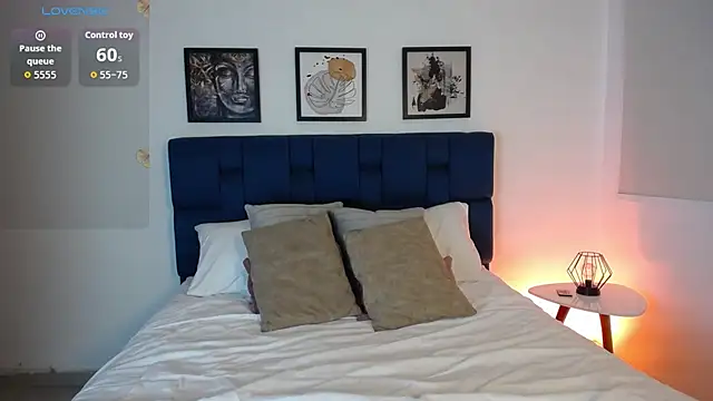 Siara Belle online show from 04/16/26, 09:39