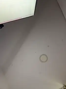 Snapshot of zoe__baker chatting on 04/09/26, 01:27 zoe baker online show from 04/09/26, 01:27