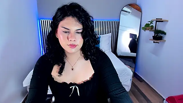 Alisson Pinkey online show from 03/18/26, 01:42