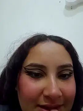 Snapshot of Liily_Foxxy chatting on 03/21/26, 10:42 Liily Foxxy online show from 03/21/26, 10:42