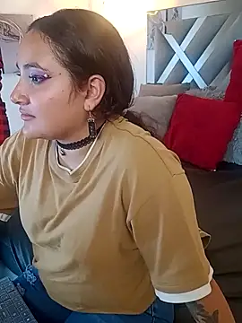 Snapshot of Liily_Foxxy chatting on 04/08/26, 10:48 Liily Foxxy online show from 04/08/26, 10:48