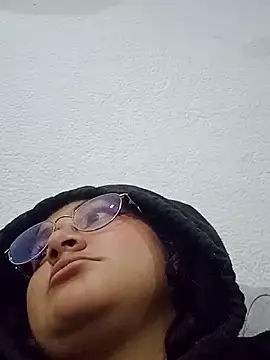 Snapshot of Liily_Foxxy chatting on 05/23/26, 10:41 Liily Foxxy online show from 05/23/26, 10:41