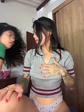 Twoshotsparty420 online show from 05/24/26, 03:39