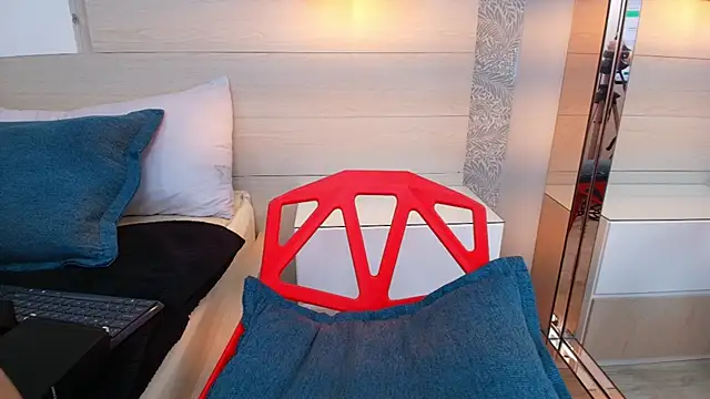 Juyeon   online show from 03/21/26, 08:34