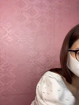 Snapshot of Emma_2603 chatting on 04/02/26, 01:53 Emma 2603 online show from 04/02/26, 01:53