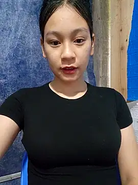 -Hicici- online show from 06/07/26, 12:04