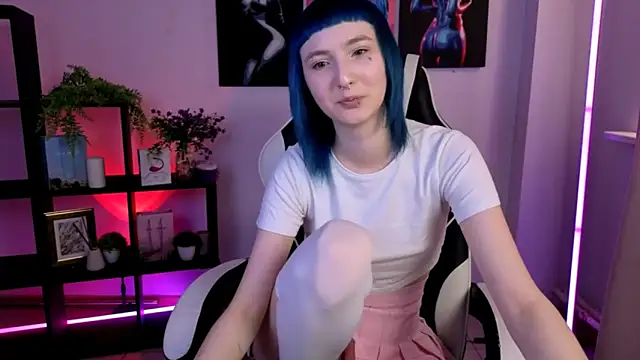 IrisPowder online show from 03/17/26, 09:12