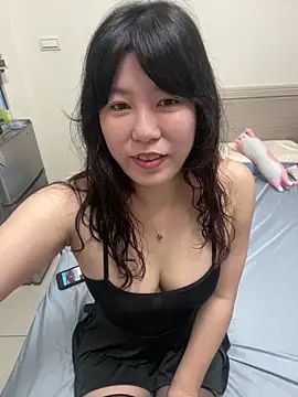 vivi131927 online show from 04/03/26, 02:04