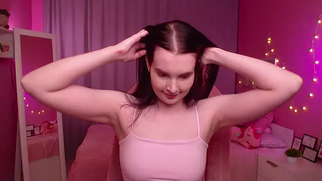 Kristen Bellle online show from 04/16/26, 01:06