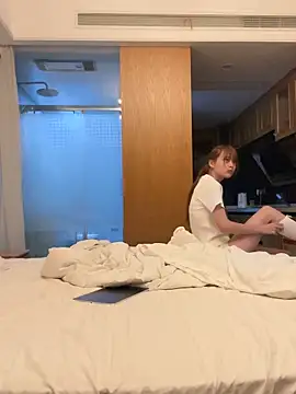 Aytc9989 online show from 04/08/26, 04:07