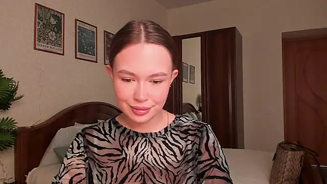 kittiangel00 online show from 03/29/26, 04:34