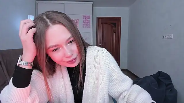 kittiangel00 online show from 04/07/26, 04:24