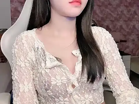 Ngan-Baby online show from 04/15/26, 05:42