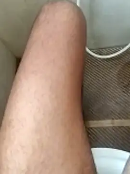 Snapshot of Roy3_2 chatting on 03/28/26, 06:13 Roy3 2 online show from 03/28/26, 06:13