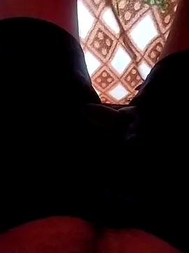 Snapshot of Roy3_2 chatting on 04/03/26, 02:09 Roy3 2 online show from 04/03/26, 02:09