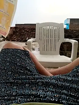 Snapshot of Desii_rockstarr chatting on 03/20/26, 01:43 Desii rockstarr online show from 03/20/26, 01:43