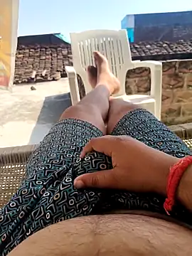 Snapshot of Desii_rockstarr chatting on 03/26/26, 04:07 Desii rockstarr online show from 03/26/26, 04:07