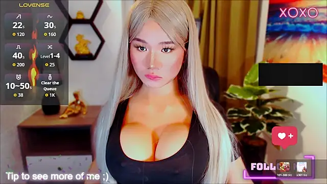 xBigSurpriseLorainex online show from 03/29/26, 01:05