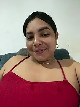 Kira33  online show from 04/19/26, 11:31