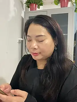 Snapshot of yu19988 chatting on 04/08/26, 01:16 yu19988 online show from 04/08/26, 01:16