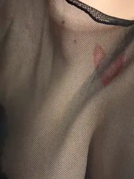 RedheadQueen  online show from 04/15/26, 01:29