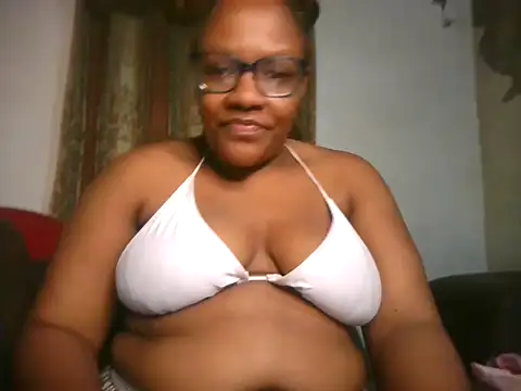 Momoxylxx online show from 03/10/26, 09:42