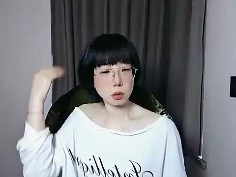 lin lin 520 520 online show from 03/27/26, 01:33