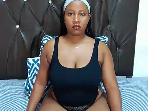 Snapshot of Thickleex22 chatting on 03/31/26, 06:03 Thickleex22 online show from 03/31/26, 06:03