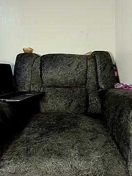 Snapshot of Morely_ chatting on 04/02/26, 02:15 Morely online show from 04/02/26, 02:15