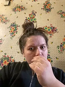 Nenssy555 online show from 03/18/26, 01:14