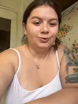 Nenssy555 online show from 04/10/26, 01:38