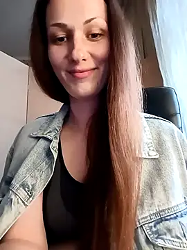 LunaCrystall online show from 04/04/26, 04:15