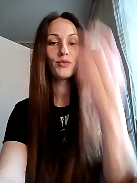 LunaCrystall online show from 04/05/26, 04:04