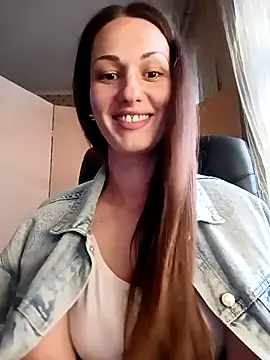 LunaCrystall online show from 04/07/26, 04:18