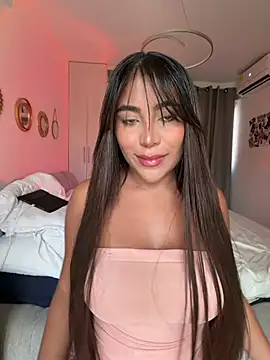 Snapshot of SaraValentina11 chatting on 03/22/26, 05:16 SaraValentina11 online show from 03/22/26, 05:16