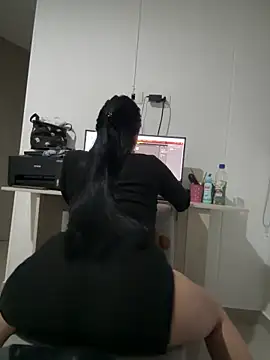 Snapshot of AlanaArabic chatting on 03/13/26, 03:13 AlanaArabic online show from 03/13/26, 03:13