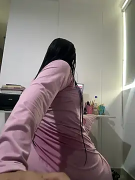 Snapshot of AlanaArabic chatting on 03/19/26, 04:22 AlanaArabic online show from 03/19/26, 04:22