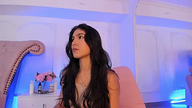 Snapshot of LucianaBlanco_ chatting on 04/12/26, 03:06 LucianaBlanco online show from 04/12/26, 03:06